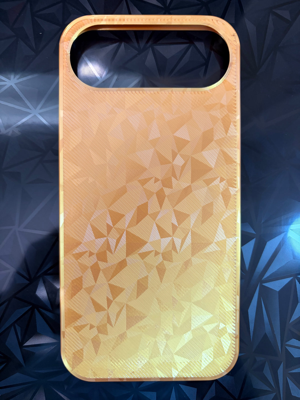 IPHONE - Forged Silk Carbon Fiber Phone Case | Gold